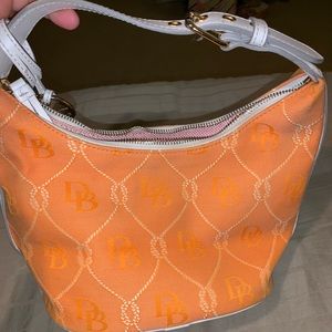 Dooney & Bourke purse